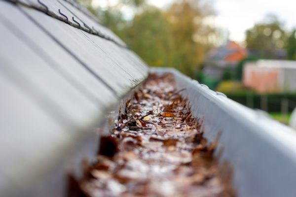 Commercial Gutter Cleaning in Brick